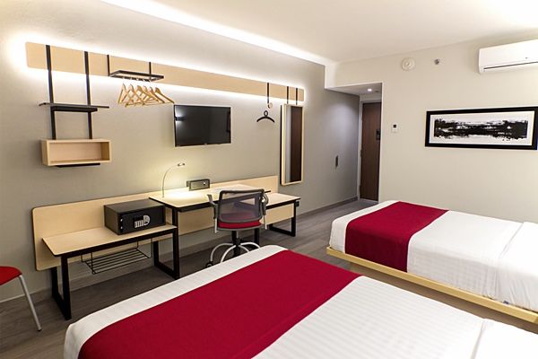 City Express Plus By Marriott Cancun Aeropuerto Riviera Ngoại thất bức ảnh